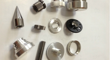 Why do powder metallurgy parts have burrs?